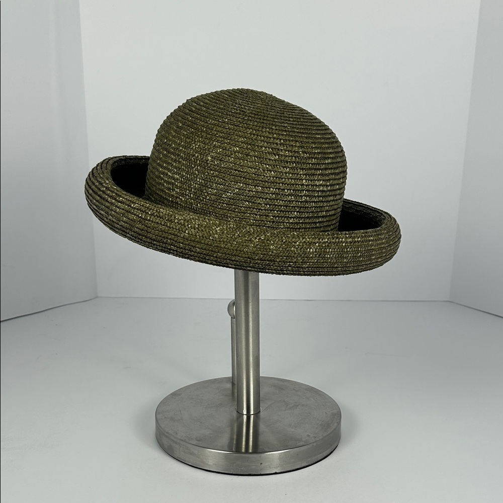 Elegant Olive Green Women's Hat